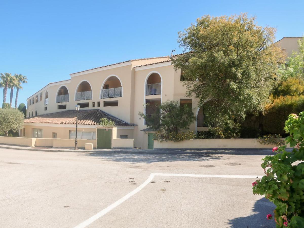 Caesar Domus-1 * Saint-Tropez